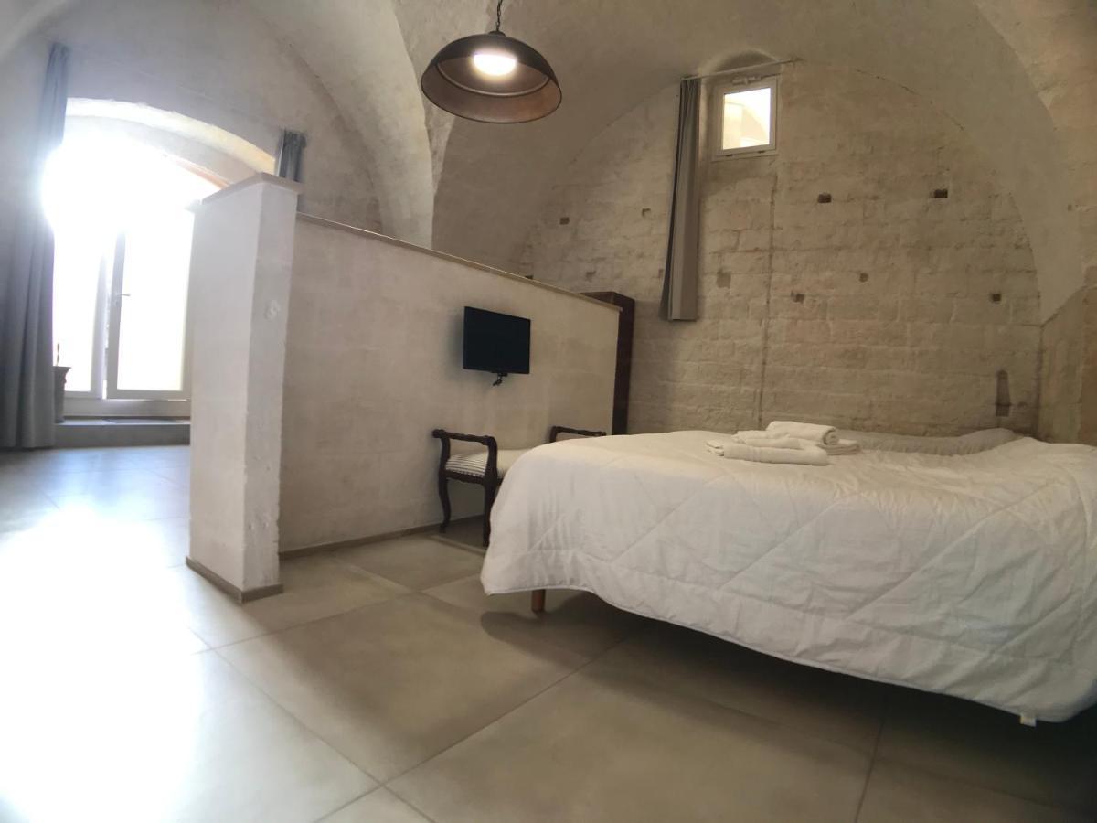 Palazzo Enselmi Apartment มาเตรา ภายนอก รูปภาพ